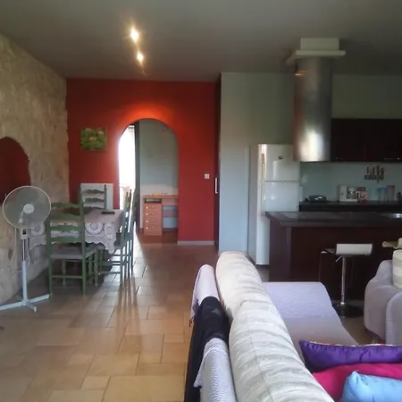 House With 3 Bedrooms In Kariotes, Lefkada, With Wonderful Mountain Vi Apartment Kariotai